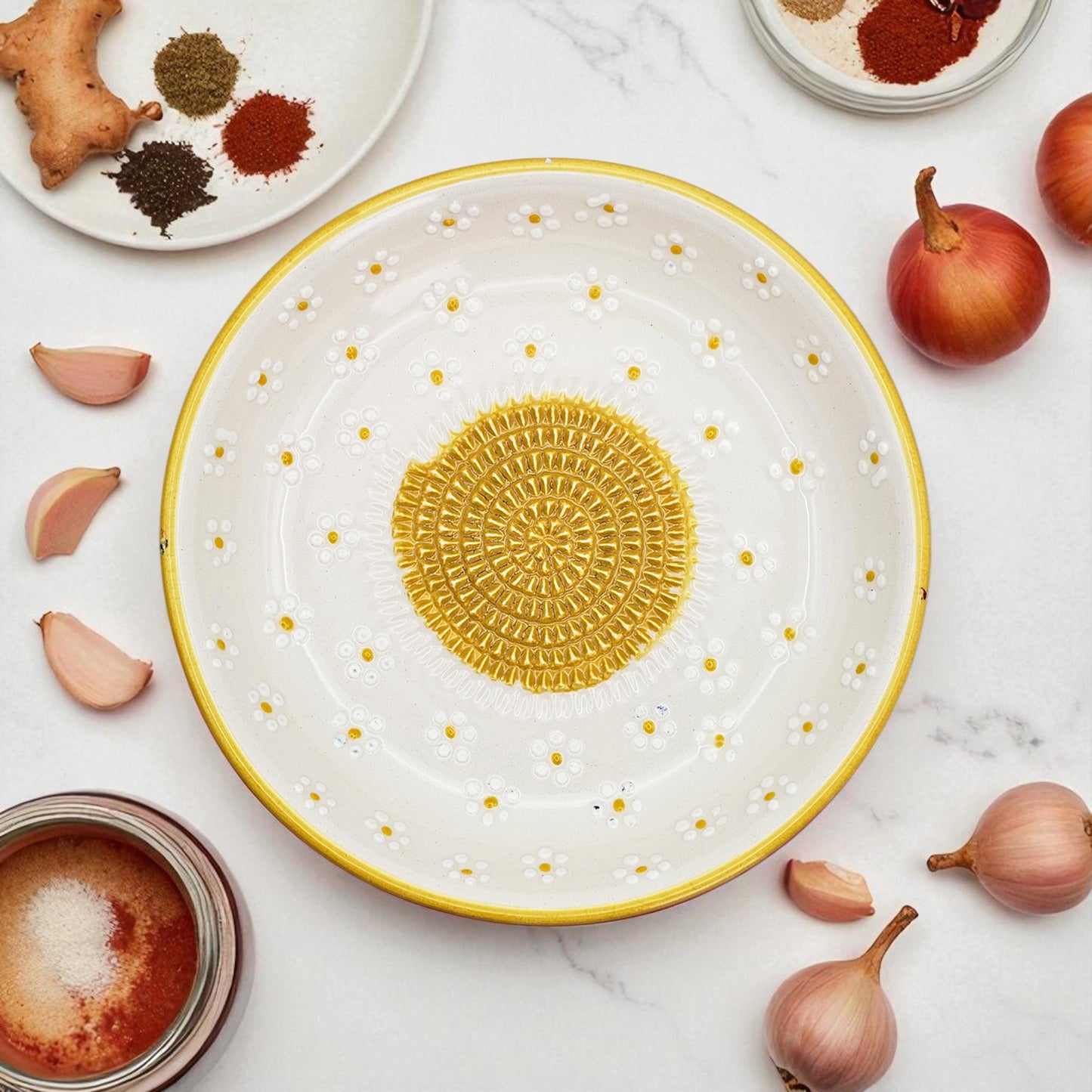 Garlic Grater Bowl, Daisy Garden Grater Plate, 7" Ceramic Garlic Grinder, Decorative Grater Bowl