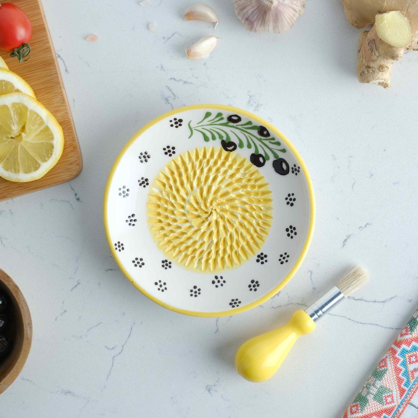 Ceramic Garlic Grater Plate, Handmade Grater Plate, 6" Ceramic Garlic Grinder, Decorative Garlic Mincer