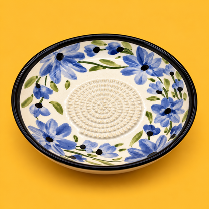 Ceramic Garlic Grater Plate, 7" Handmade & Hand-Painted for Garlic and Ginger
