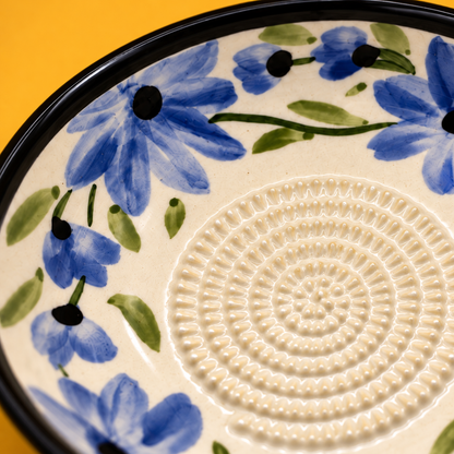 Ceramic Garlic Grater Plate, 7" Handmade & Hand-Painted for Garlic and Ginger