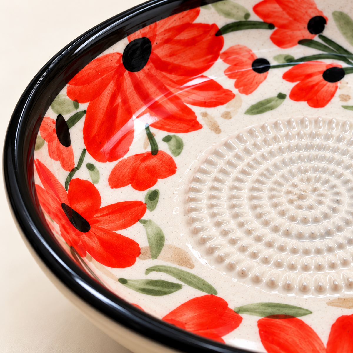 Ceramic Garlic Grater Plate, 7" Handmade & Hand-Painted for Garlic and Ginger