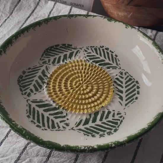 How to use our ceramic grater bowl