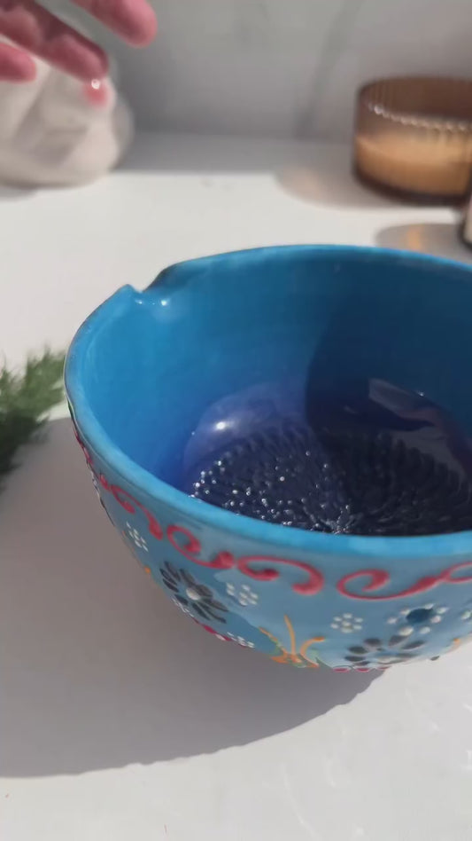 Herb Stripper Bowl & Garlic Grater  – Ceramic Ginder Bowl for Herbs, Ginger & Parmesan